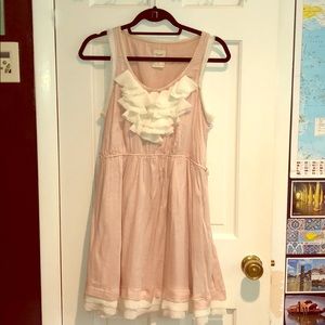 iLook Soft Pink Dress w/ white lace ruffle detail